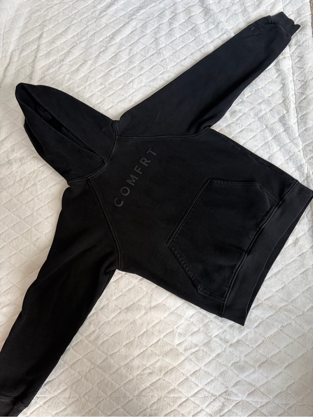 Women’s Black Comfort Hoodie Sweatshirt